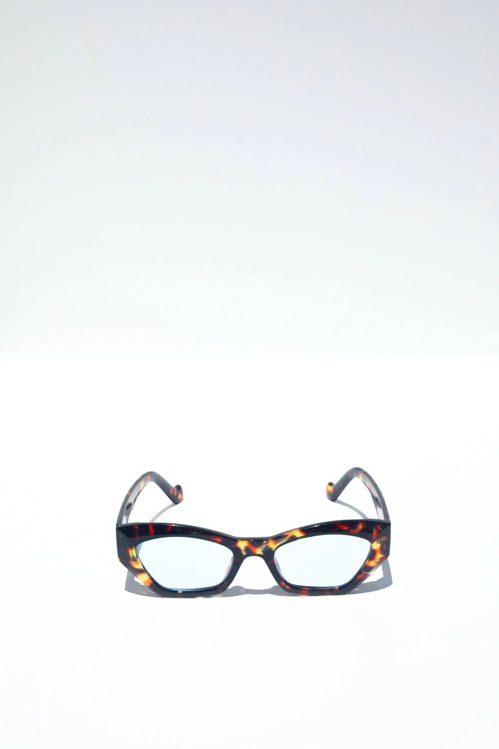 Breezy Chunky Frames Sunglasses - Image 8