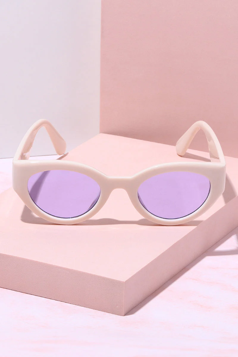 Chase The Sun Round Frame Sunglasses - Image 3