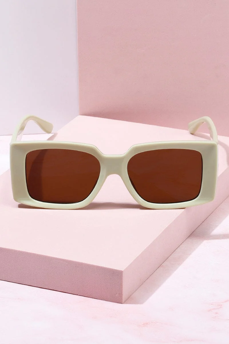 La Palma Square Frame Sunglasses - Image 3