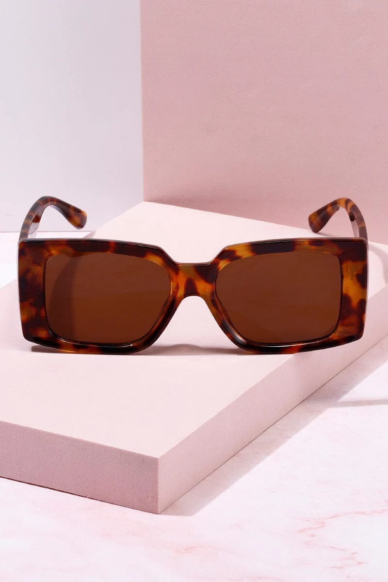 La Palma Square Frame Sunglasses - Image 5