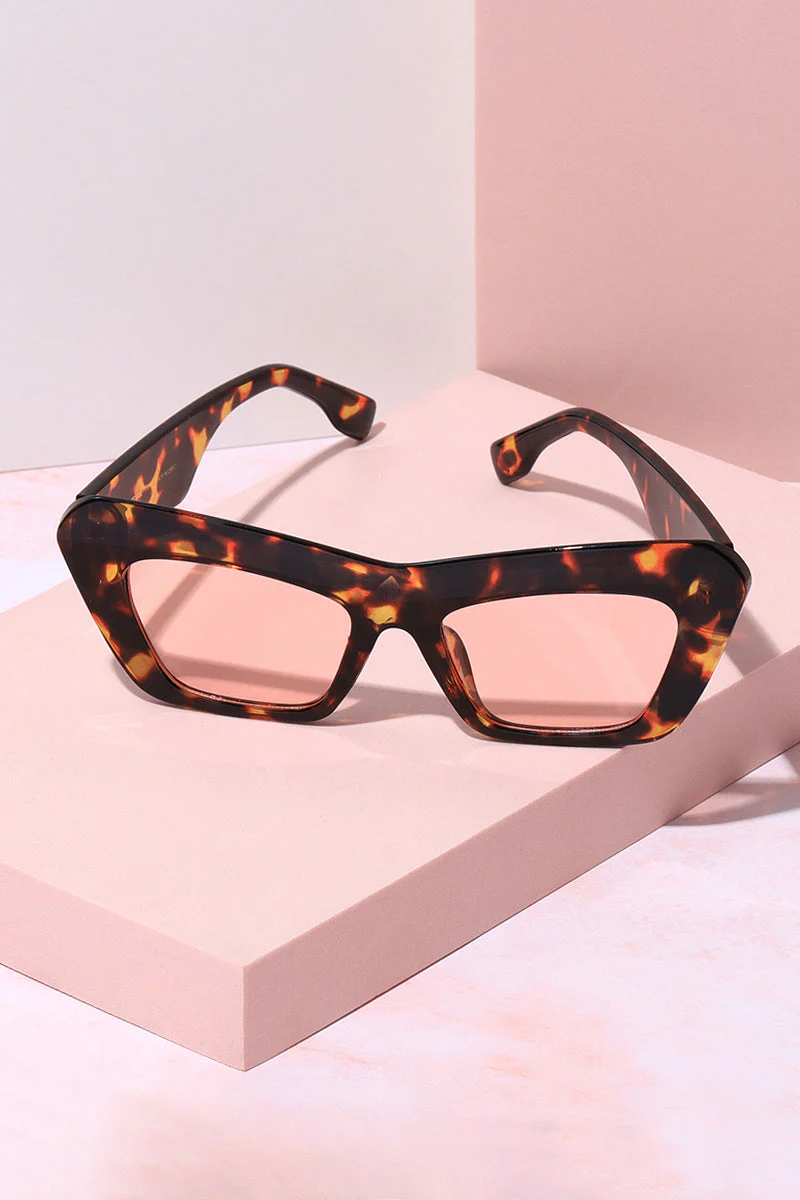 Playa Cat Eye Frame Sunglasses - Image 4